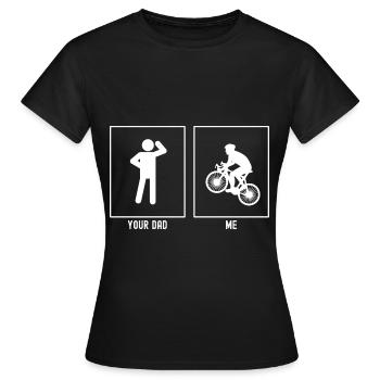 Dein Vater - Ich - Mountainbiken Bergauf - Frauen T-Shirt - Schwarz - Vorne - AI Model Female 172 dark (172cm)