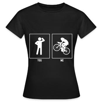 Sie - Ich - Radfahren bergauf - Frauen T-Shirt - Schwarz - Vorne - AI Model Female 172 dark (172cm)