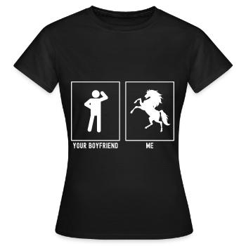 Your friend - me - Horse in pose - Women's T-Shirt - black - Front - AI Model Female 172 dark (172cm)