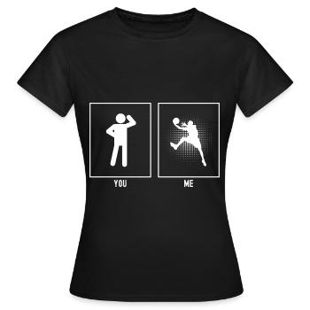 Du - Ich - Basketball Gepunktete Linien - Frauen T-Shirt - Schwarz - Vorne - AI Model Female 172 dark (172cm)
