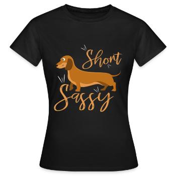 Court et effronté le teckel - T-shirt Femme - noir - Devant - AI Model Female 172 dark (172cm)