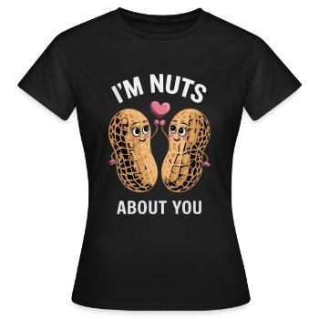 Je suis fou de toi amour drôle de cacahuète - T-shirt Femme - noir - Devant - AI Model Female 172 dark (172cm)