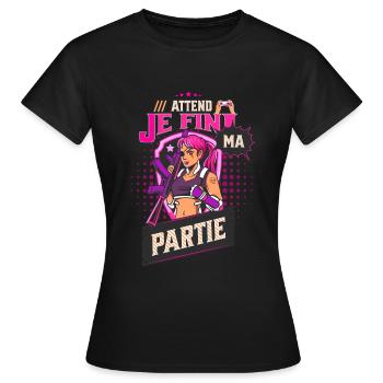 GAMEUSE - Attend Je Fini Ma Partie - T-shirt Femme - noir - Devant - AI Model Female 172 dark (172cm)