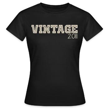 Jahrgang 2011 Original 2011 Retro 2011 Geschenk 2011 - Frauen T-Shirt - Schwarz - Vorne - AI Model Female 172 dark (172cm)