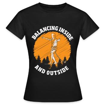 Balancing Inside and Outside Slackline Yoga Slack - Frauen T-Shirt - Schwarz - Vorne - AI Model Female 172 dark (172cm)
