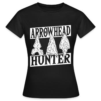 Arrowhead Hunter Arrowhead Hunting Arrowhead - Women's T-Shirt - black - Front - AI Model Female 172 dark (172cm)