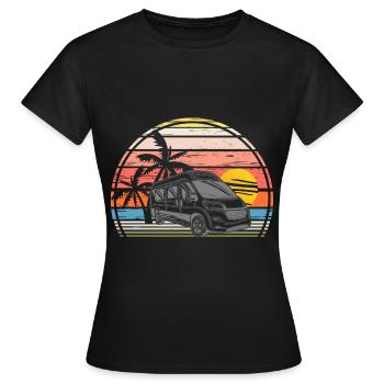 Camping Sonnenuntergang mit Campingbus Campervan - Frauen T-Shirt - Schwarz - Vorne - AI Model Female 172 dark (172cm)