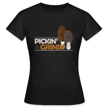 Pickin und grinin Pilzsammler-Mischling - Frauen T-Shirt - Schwarz - Vorne - AI Model Female 172 dark (172cm)