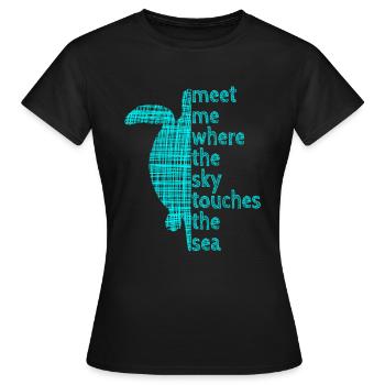 Turtle Slogan meet me Schildkröte Spruch Ozean - Frauen T-Shirt - Schwarz - Vorne - AI Model Female 172 dark (172cm)