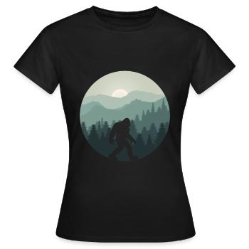 Bigfoot Berg Wald Sasquatch Fan - Frauen T-Shirt - Schwarz - Vorne - AI Model Female 172 dark (172cm)