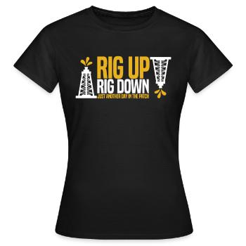 Ölfeld Bohrinsel Lustig - Frauen T-Shirt - Schwarz - Vorne - AI Model Female 172 dark (172cm)