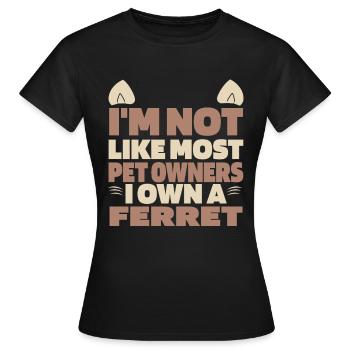 Putois furet - T-shirt Femme - noir - Devant - AI Model Female 172 dark (172cm)