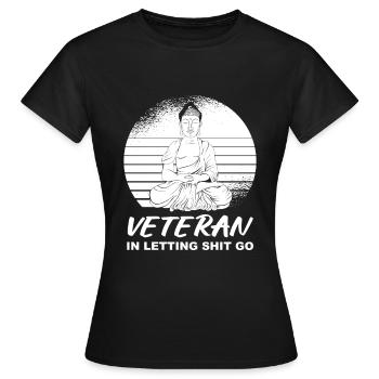 Vétéran bouddhiste Bouddha - T-shirt Femme - noir - Devant - AI Model Female 172 dark (172cm)