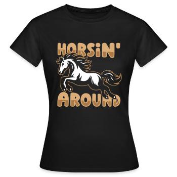 Sports équestres équestres à cheval - T-shirt Femme - noir - Devant - AI Model Female 172 dark (172cm)