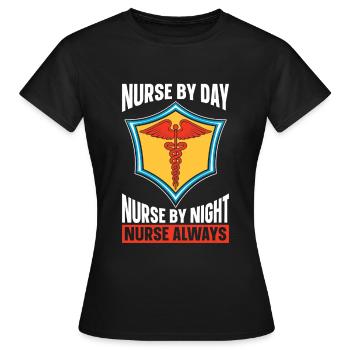Infirmière Super-héroïne - T-shirt Femme - noir - Devant - AI Model Female 172 dark (172cm)
