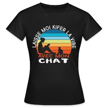 Chill avec mon chat et un bon livre – Style rétro - T-shirt Femme - noir - Devant - AI Model Female 172 dark (172cm)