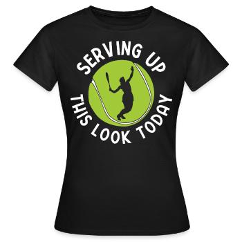 Tennisplatz Spruch Für Tennis - Frauen T-Shirt - Schwarz - Vorne - AI Model Female 172 dark (172cm)
