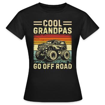 Cool grandpas drive off-road - Women's T-Shirt - black - Front - AI Model Female 172 dark (172cm)