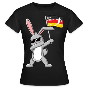 Dabbing Rabbit mit Frauenfußball Deutschlandfahne - Frauen T-Shirt - Schwarz - Vorne - AI Model Female 172 dark (172cm)