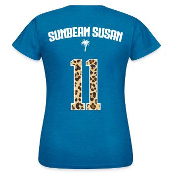 Nom des vacances Numéro de maillot #11 - T-shirt Femme - bleu saphir antique chiné - Dos - AI Model Female 172 dark (172cm)