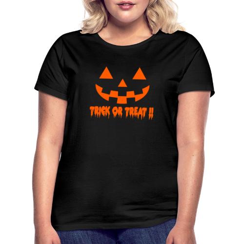 Trick or treat - Women's T-Shirt