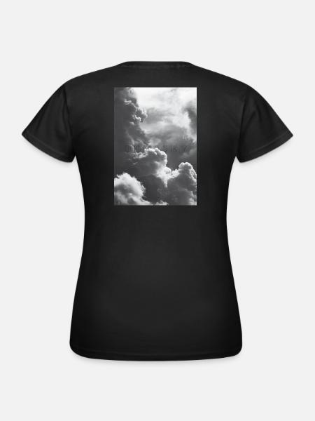 Odyssey in the Clouds - Frauen T-Shirt - Schwarz