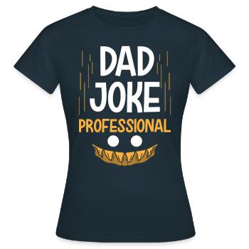 Papa Blague Papa Blague Père Blagues - T-shirt Femme - marine - Devant - AI Model Female 172 dark (172cm)
