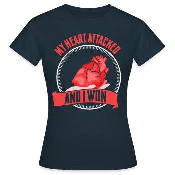 Mein Herz Hat Angegriffen Und Ich Habe Gewonnen - Frauen T-Shirt - Navy - Vorne - AI Model Female 172 dark (172cm)
