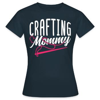 Artisanat Maman Mère Artisanat Amateur - T-shirt Femme - marine - Devant - AI Model Female 172 dark (172cm)