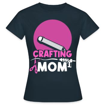 Artisanat Maman Artisanat Mère Amateur - T-shirt Femme - marine - Devant - AI Model Female 172 dark (172cm)
