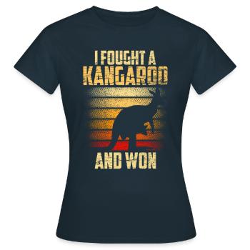 I fought with a kangaroo and won kangaroos - Women's T-Shirt - navy - Front - AI Model Female 172 dark (172cm)