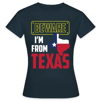 Attention: Je suis du Texas Texan Texan - T-shirt Femme - marine - Devant - AI Model Female 172 dark (172cm)