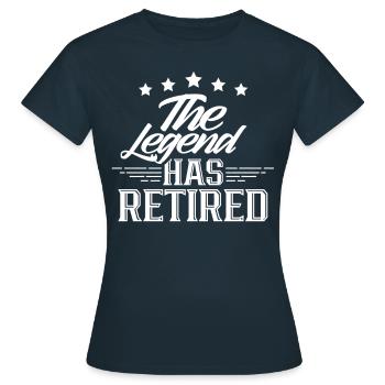 Cette légende a retraité la pension - T-shirt Femme - marine - Devant - AI Model Female 172 dark (172cm)