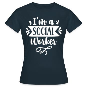 Je suis un travailleur social qui forme un travailleur social - T-shirt Femme - marine - Devant - AI Model Female 172 dark (172cm)