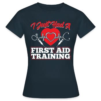 Ich Hatte Gerade Einen Erste Hilfe Kurs Lehrer - Frauen T-Shirt - Navy - Vorne - AI Model Female 172 dark (172cm)