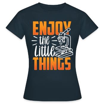 Enjoy the little things Microscopes Microscope - Women's T-Shirt - navy - Front - AI Model Female 172 dark (172cm)