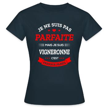 VIGNERONNE PARFAITE - T-shirt Femme - marine - Devant - AI Model Female 172 dark (172cm)