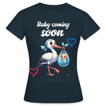 Werdende Mutter Storch bringt die schöne Nachricht - Frauen T-Shirt - Navy - Vorne - AI Model Female 172 dark (172cm)