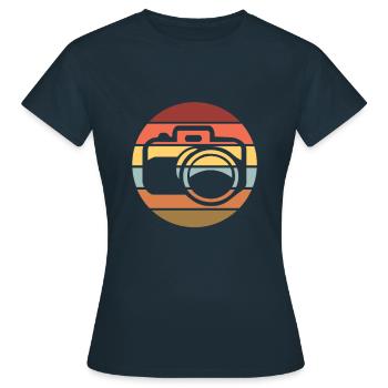 Photographie photographique Photo Photo - T-shirt Femme - marine - Devant - AI Model Female 172 dark (172cm)