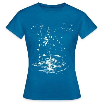 water - Women's T-Shirt - antique blue sapphire heather - Front - AI Model Female 172 dark (172cm)