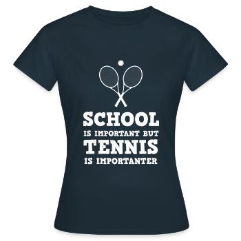 Tennis Tennisspieler Tennisplatz - Frauen T-Shirt - Navy - Vorne - AI Model Female 172 dark (172cm)