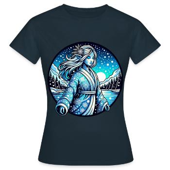Fée d’hiver dans un paysage enneigé avec des cristaux de glace - T-shirt Femme - marine - Devant - AI Model Female 172 dark (172cm)