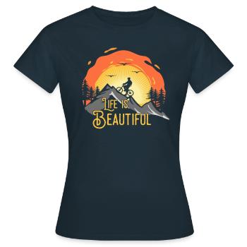 La vie est belle - T-shirt Femme - marine - Devant - AI Model Female 172 dark (172cm)