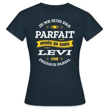 LEVI PARFAIT - PRENOM LEVI - T-shirt Femme - marine - Devant - AI Model Female 172 dark (172cm)