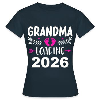 Bedstemor vil blive indlæst i 2026 Baby Feet - Dame-T-shirt - marineblå - Foran - AI Model Female 172 dark (172cm)