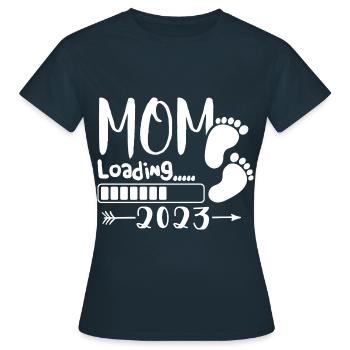 Maman chargeant 2023, future maman 2023 - T-shirt Femme - marine - Devant - AI Model Female 172 dark (172cm)