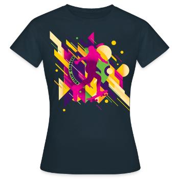 Abstrakt auf Skate – Frauenpower 💥 - Frauen T-Shirt - Navy - Vorne - AI Model Female 172 dark (172cm)