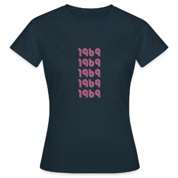 Style 1969 - T-shirt Femme - marine - Devant - AI Model Female 172 dark (172cm)