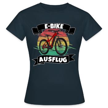 E-Bike Fahrrad Ausflug - Frauen T-Shirt - Navy - Vorne - AI Model Female 172 dark (172cm)