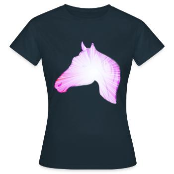 Chevaux sauvages cheval sauvage monte haras cadeau cavalier - T-shirt Femme - marine - Devant - AI Model Female 172 dark (172cm)